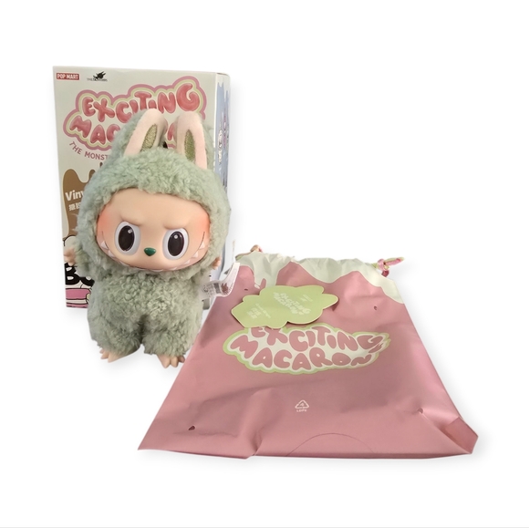 AUTHENTIC Exciting Macaron Vinyl Face Green Grape LABUBU With DUSTBAG POPMART - Picture 2 of 10